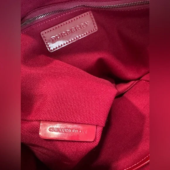 AUTHENTIC Burberry Raspberry Gradient Supernova Check Tote - Picture 15 of 16